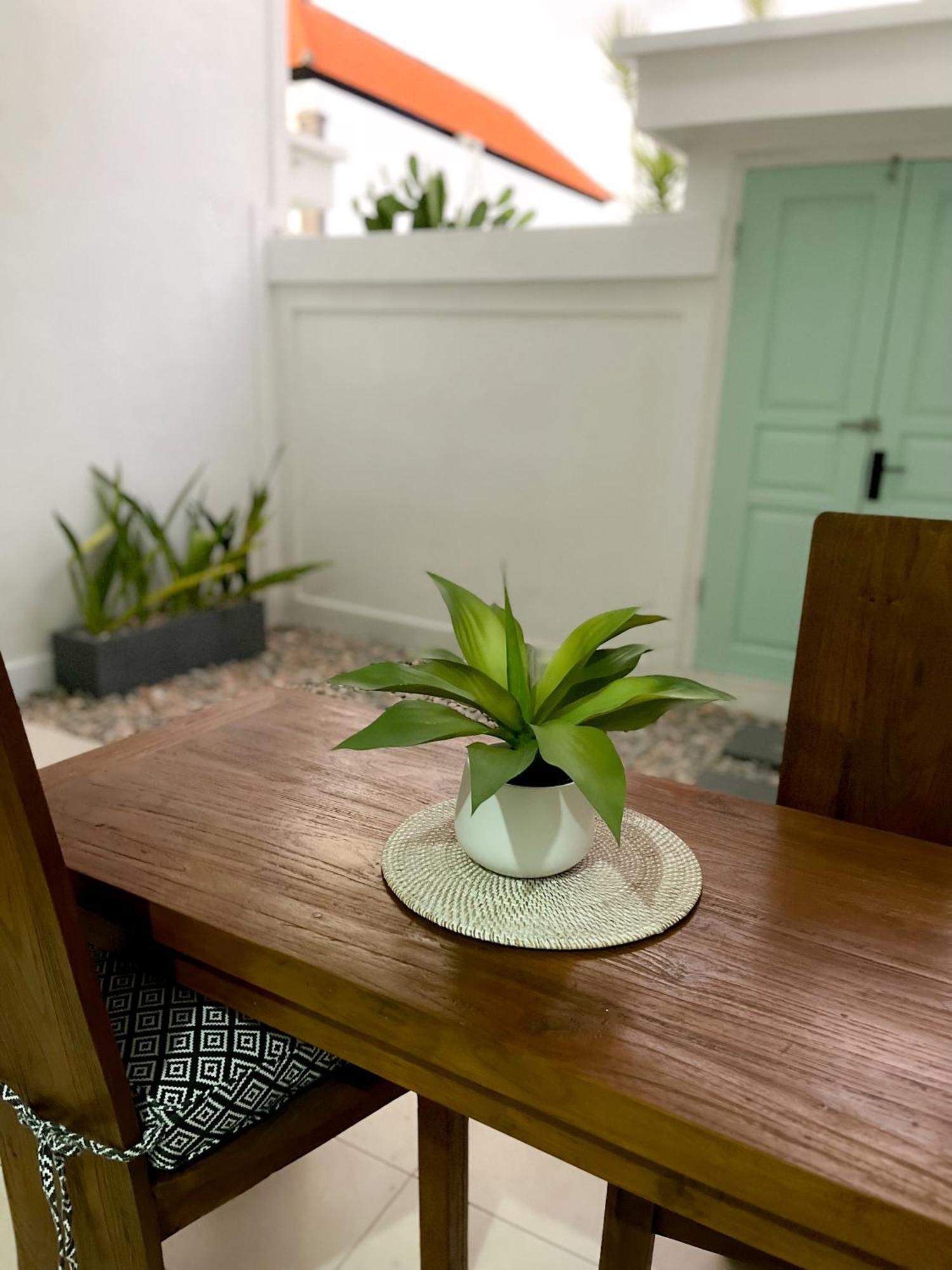 Kaktus Boutique Apartments Bali - Adults Only Legian  Exterior photo